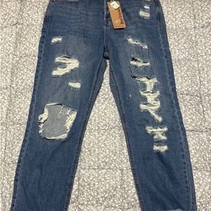 Vanilla Star Women's Juniors Distressed 90's Boyfriend Jean Size 11 New With Tag